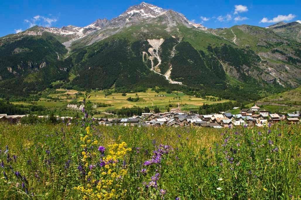Готель Cis-Ethic Etapes De Val Cenis Ланлебур-Мон-Сені Екстер'єр фото